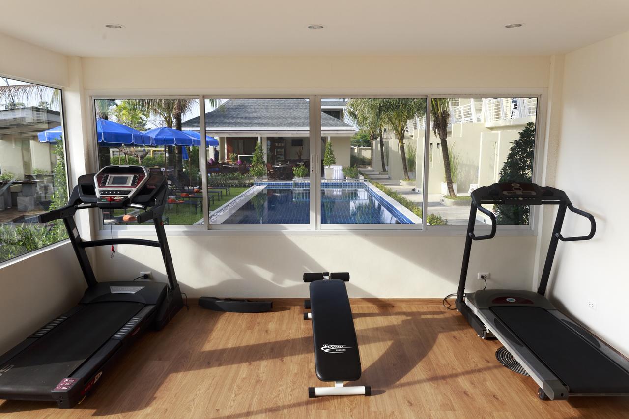 Impress Resort Thalang Esterno foto