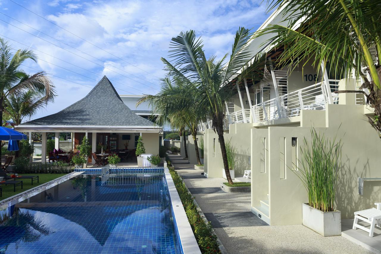 Impress Resort Thalang Esterno foto