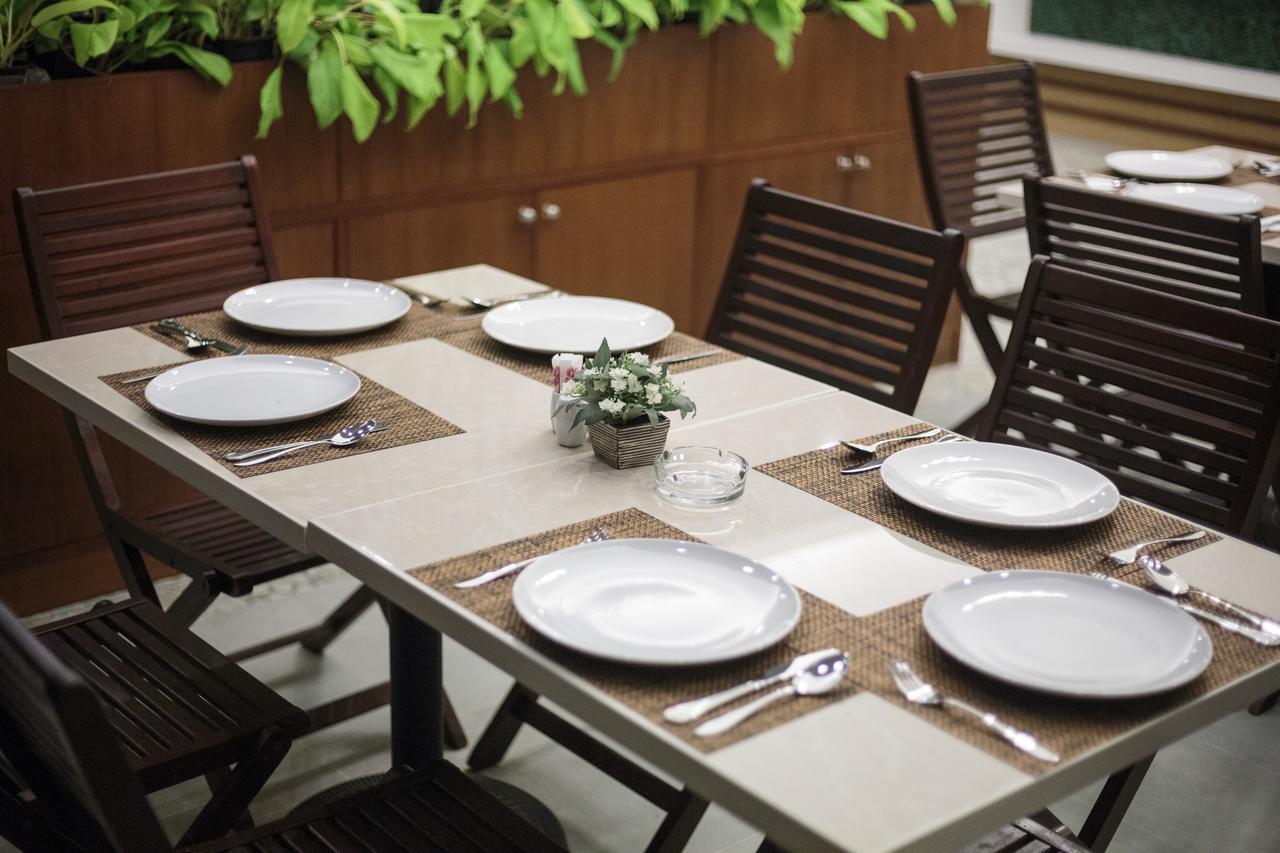 Impress Resort Thalang Esterno foto